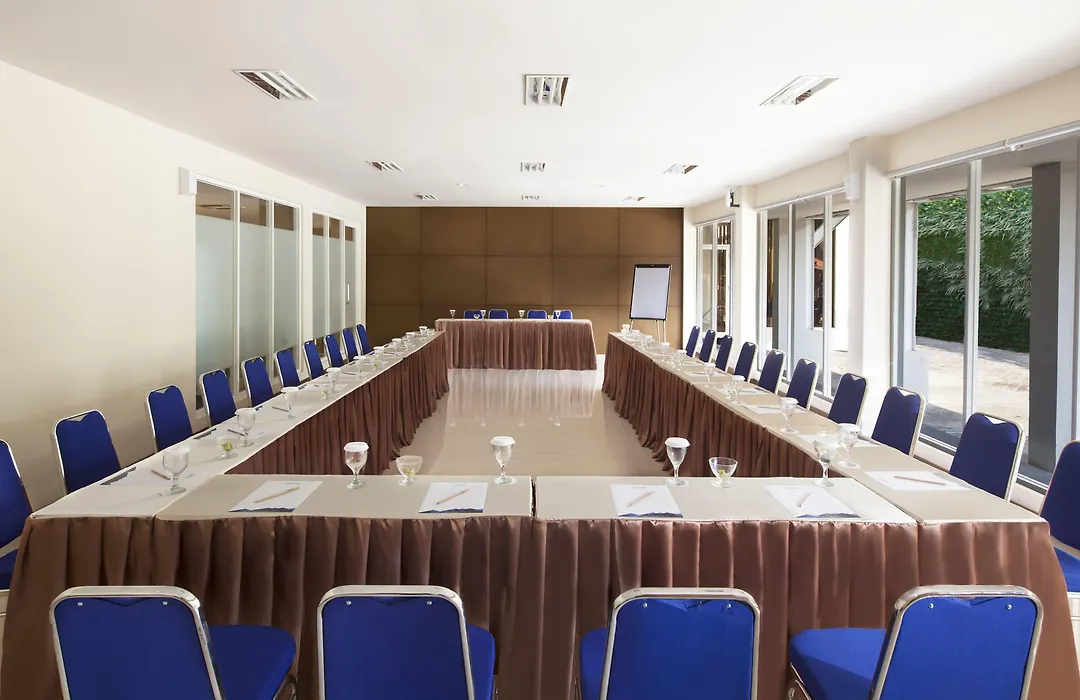 Aveon Express Hotel By Daphna International-1