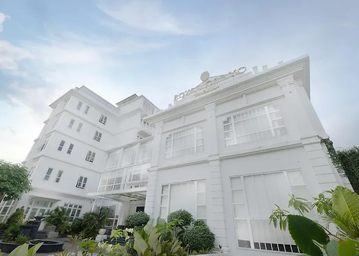 Royal Darmo Malioboro Hotel Yogyakarta